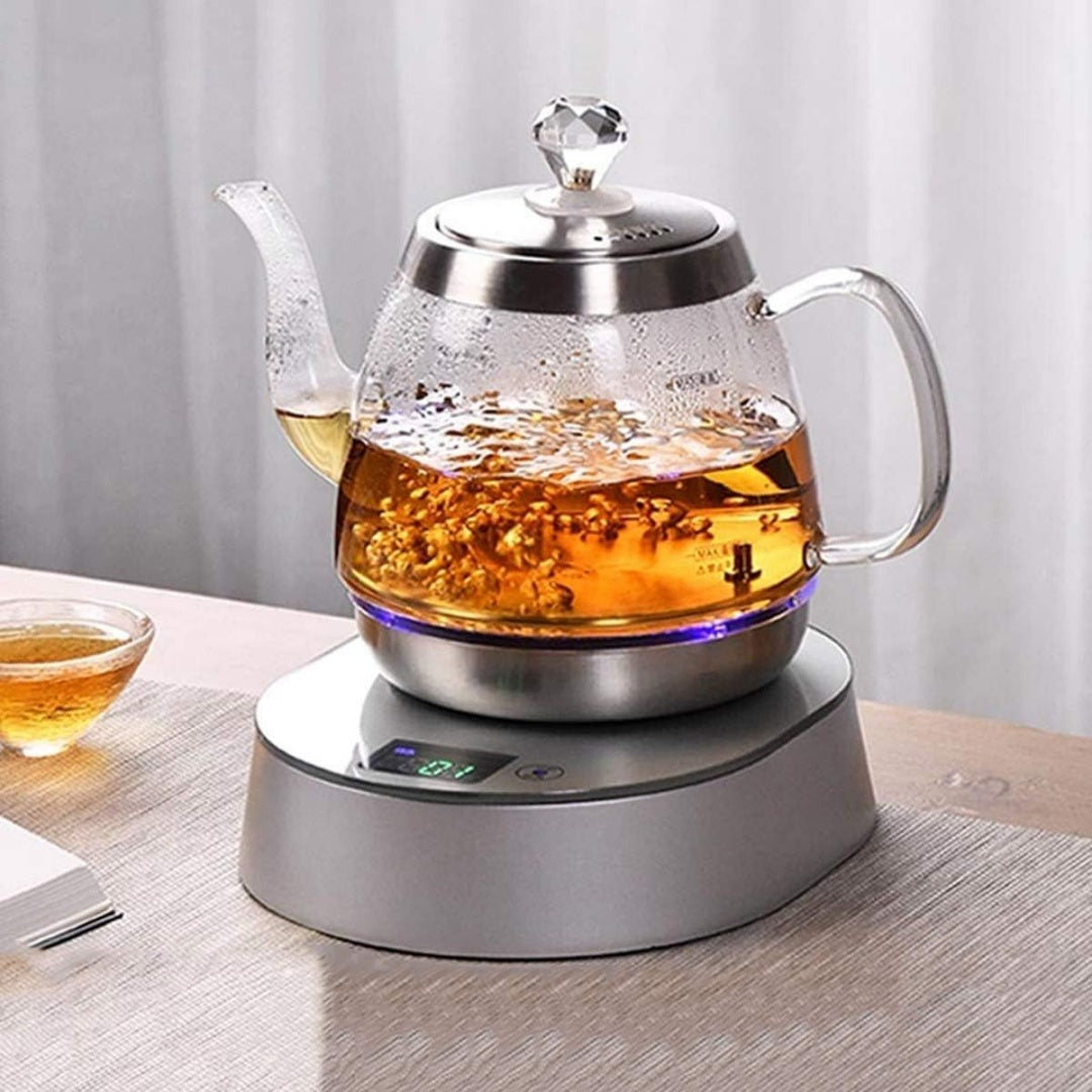 Acqua da bollire prima di preparare la tazza con arresto automatico
